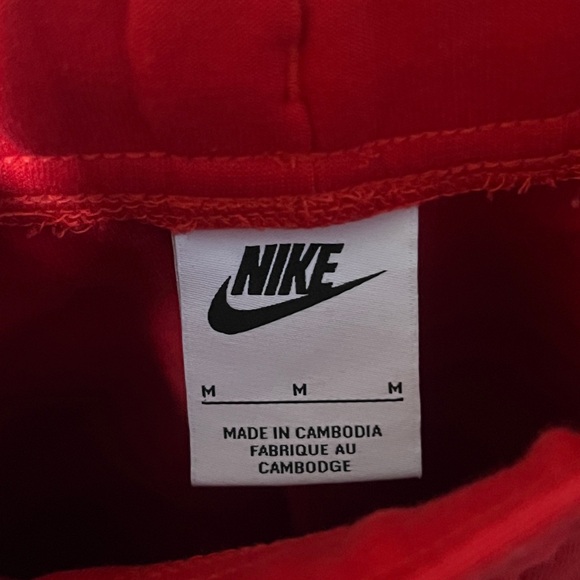 Men’s Nike Tech Joggers CU4495-657 Gymred size med excellent preowned condition - Picture 4 of 6